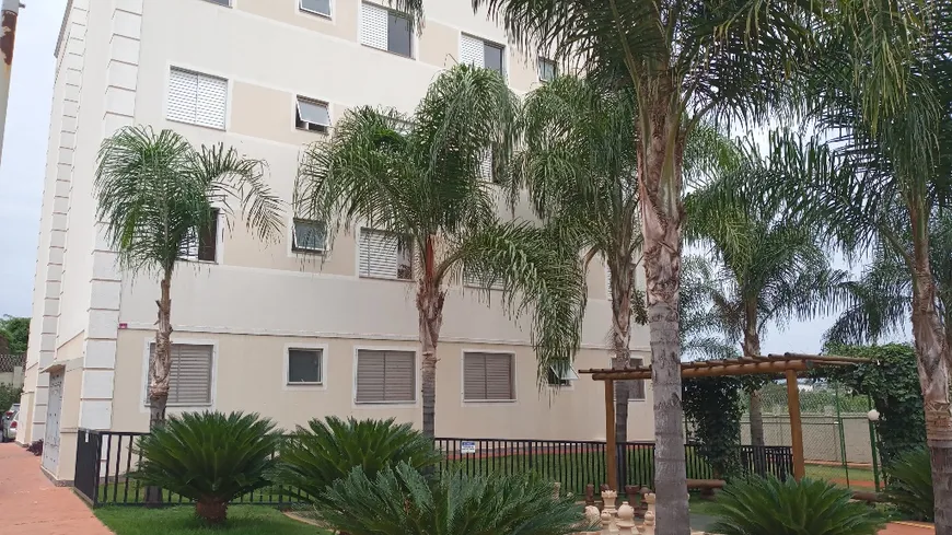 Foto 1 de Apartamento com 2 Quartos à venda, 43m² em Jardim Califórnia, Araraquara