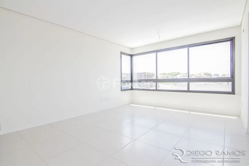 Foto 1 de Apartamento com 2 Quartos à venda, 67m² em Cavalhada, Porto Alegre