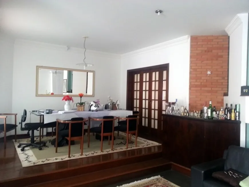 Foto 1 de Casa com 3 Quartos à venda, 320m² em Vila Jardini, Sorocaba