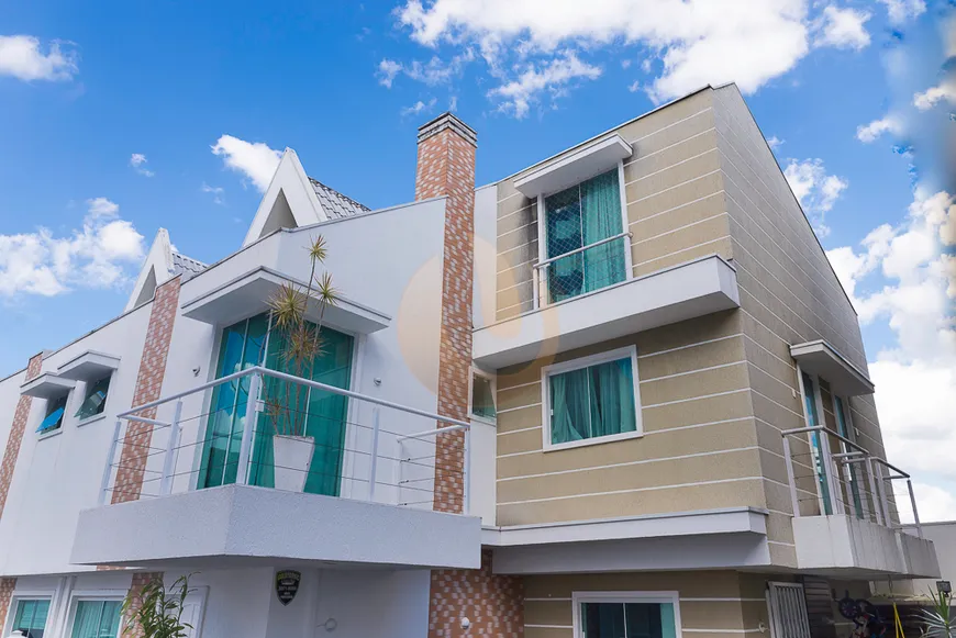 Foto 1 de Casa de Condomínio com 3 Quartos à venda, 169m² em Boa Vista, Curitiba