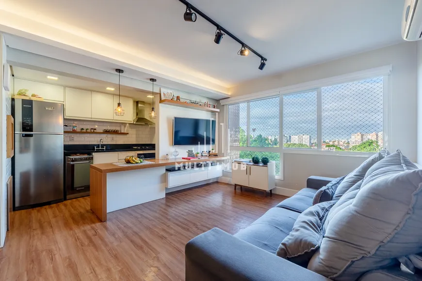 Foto 1 de Apartamento com 3 Quartos à venda, 81m² em Cristo Redentor, Porto Alegre