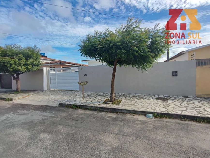 Foto 1 de Casa com 3 Quartos à venda, 127m² em José Américo de Almeida, João Pessoa
