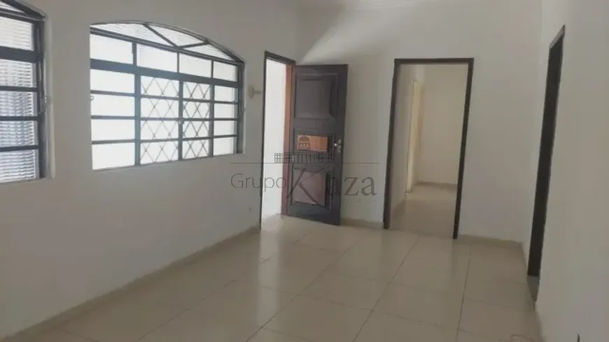 Foto 1 de Casa com 3 Quartos à venda, 164m² em Conjunto Sao Benedito, Jacareí