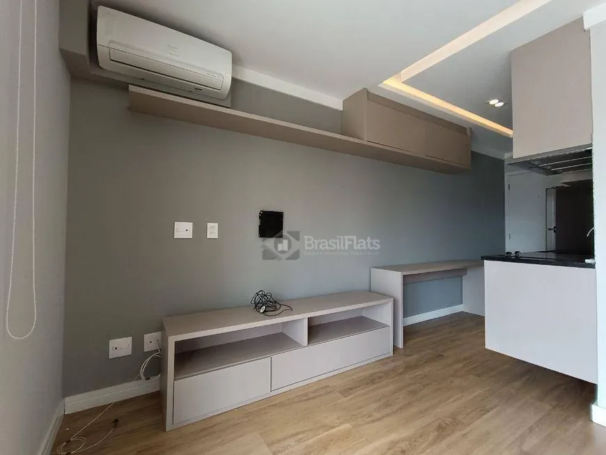 Foto 1 de Flat com 1 Quarto à venda, 37m² em Campo Belo, São Paulo