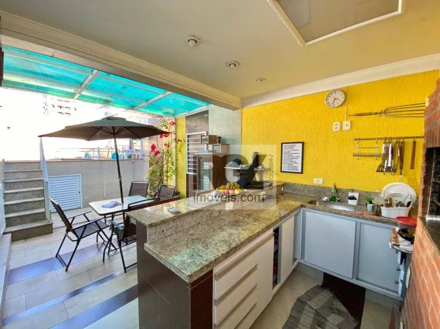 Foto 1 de Casa com 3 Quartos para alugar, 271m² em Embaré, Santos