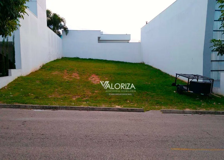 Foto 1 de Lote/Terreno à venda, 310m² em Iporanga, Sorocaba