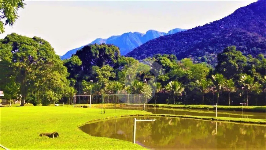 Foto 1 de Fazenda/Sítio com 3 Quartos à venda, 300000m² em Caneca Fina, Guapimirim