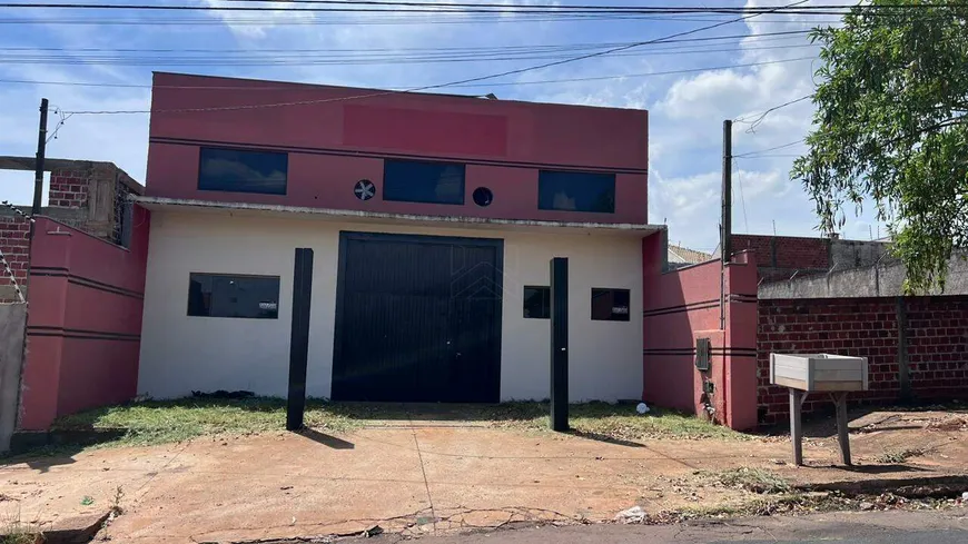 Foto 1 de Galpão/Depósito/Armazém à venda, 240m² em Jardim Colina Verde, Maringá