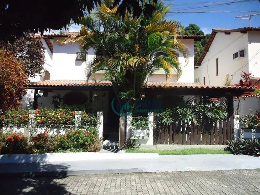 Foto 1 de Casa de Condomínio com 4 Quartos à venda, 181m² em São Francisco, Niterói