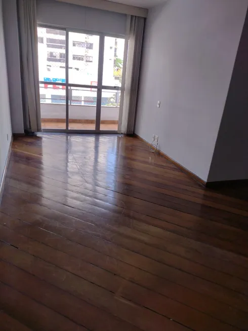 Foto 1 de Apartamento com 3 Quartos para alugar, 110m² em São Francisco, Niterói