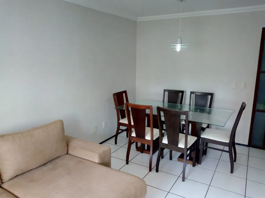 Foto 1 de Apartamento com 3 Quartos para alugar, 94m² em Calhau, São Luís