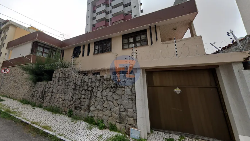 Foto 1 de Casa com 3 Quartos à venda, 252m² em Meireles, Fortaleza