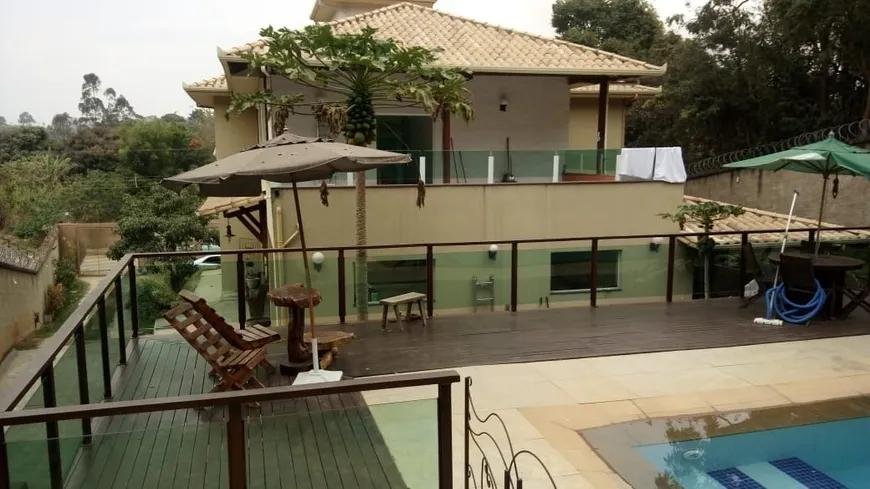 Foto 1 de Casa à venda, 350m² em Tejuco, Esmeraldas