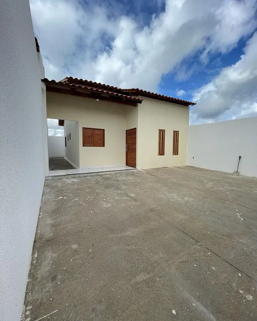 Foto 1 de Casa com 2 Quartos à venda, 75m² em Sobradinho, Feira de Santana