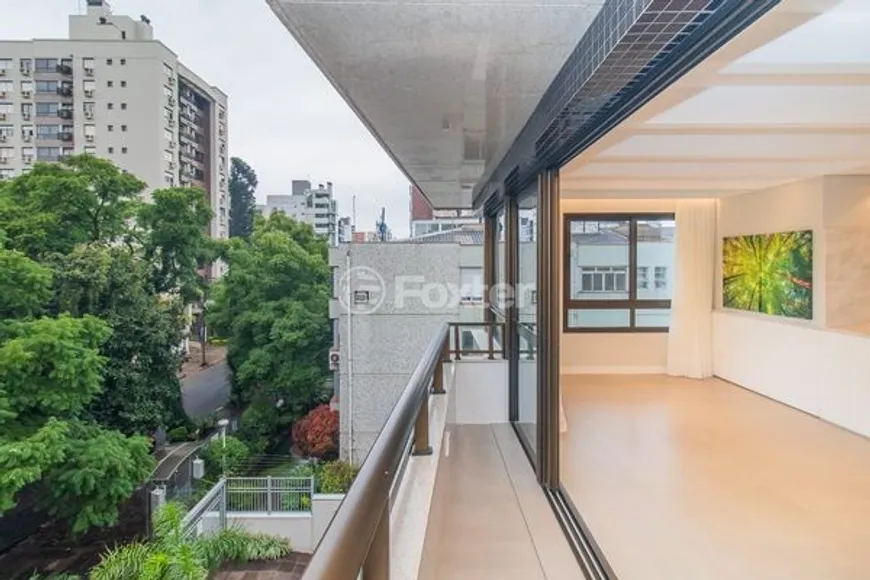 Foto 1 de Apartamento com 2 Quartos à venda, 93m² em Petrópolis, Porto Alegre