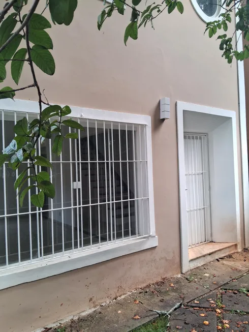 Foto 1 de Casa com 3 Quartos para alugar, 160m² em Butantã, São Paulo