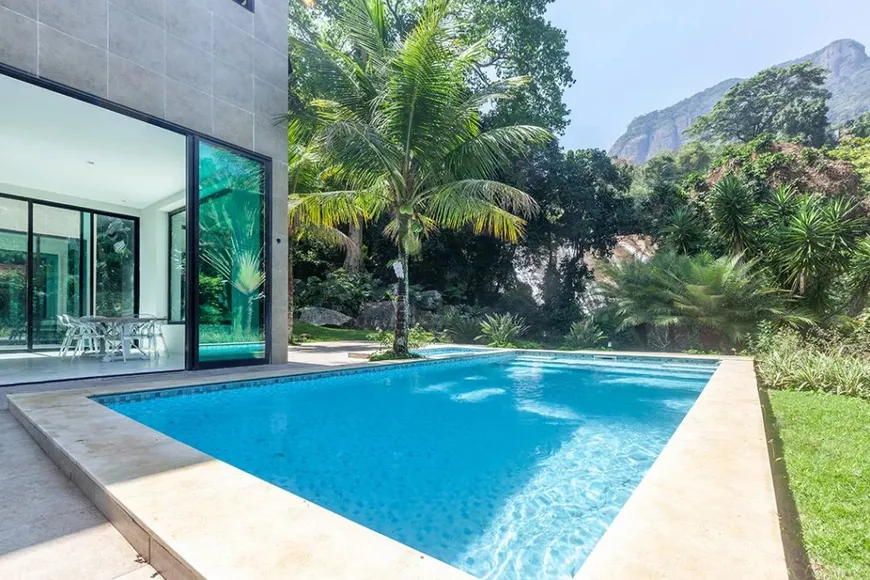 Foto 1 de Casa de Condomínio com 6 Quartos à venda, 550m² em Itanhangá, Rio de Janeiro