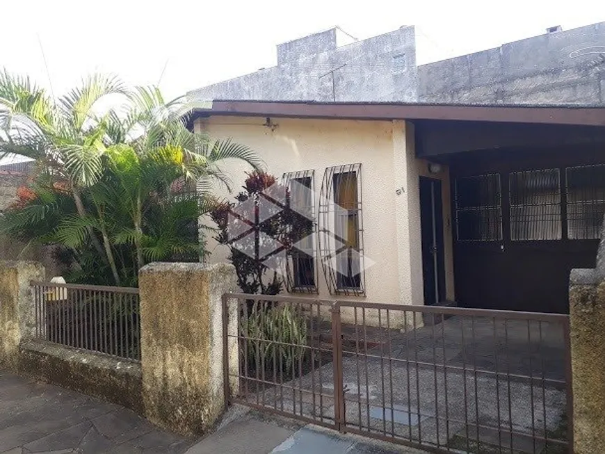 Foto 1 de Casa com 4 Quartos à venda, 103m² em Vila Ipiranga, Porto Alegre