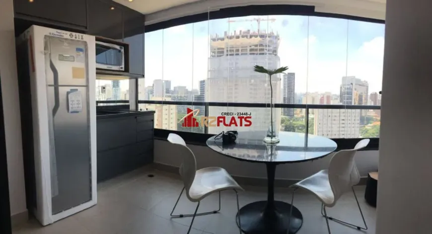 Foto 1 de Flat com 1 Quarto para alugar, 35m² em Vila Olímpia, São Paulo