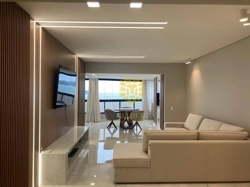 Foto 1 de Apartamento com 5 Quartos à venda, 182m² em Frente Mar Centro, Balneário Camboriú