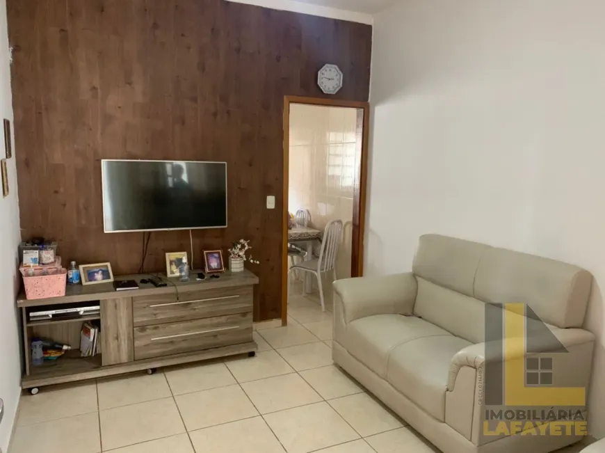 Foto 1 de Casa com 2 Quartos à venda, 145m² em Residencial Santa Ana, São José do Rio Preto