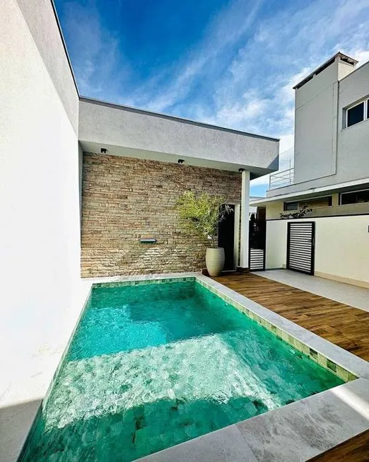 Foto 1 de Casa com 3 Quartos à venda, 110m² em Saveiro, Biguaçu