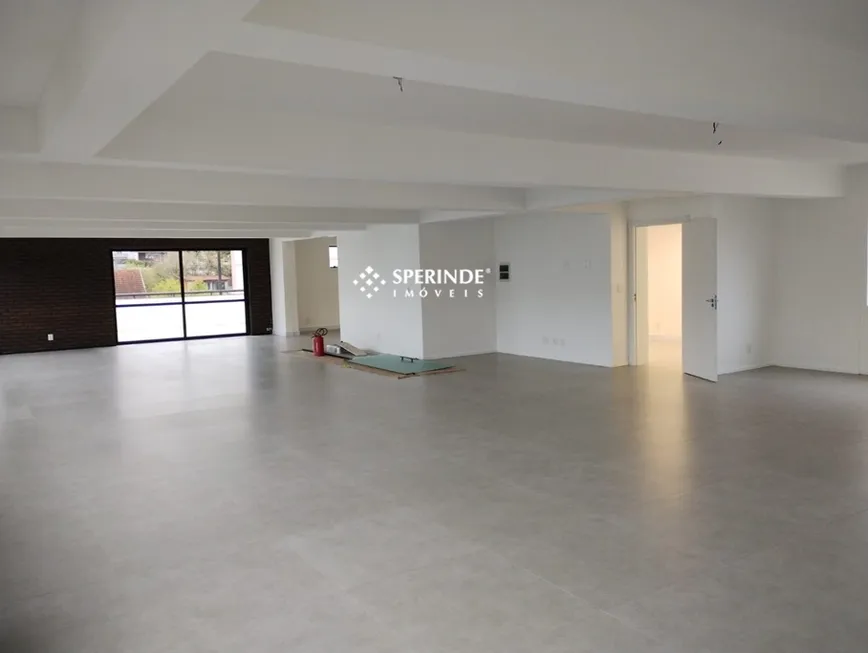 Foto 1 de Sala Comercial para alugar, 250m² em Lourdes, Caxias do Sul