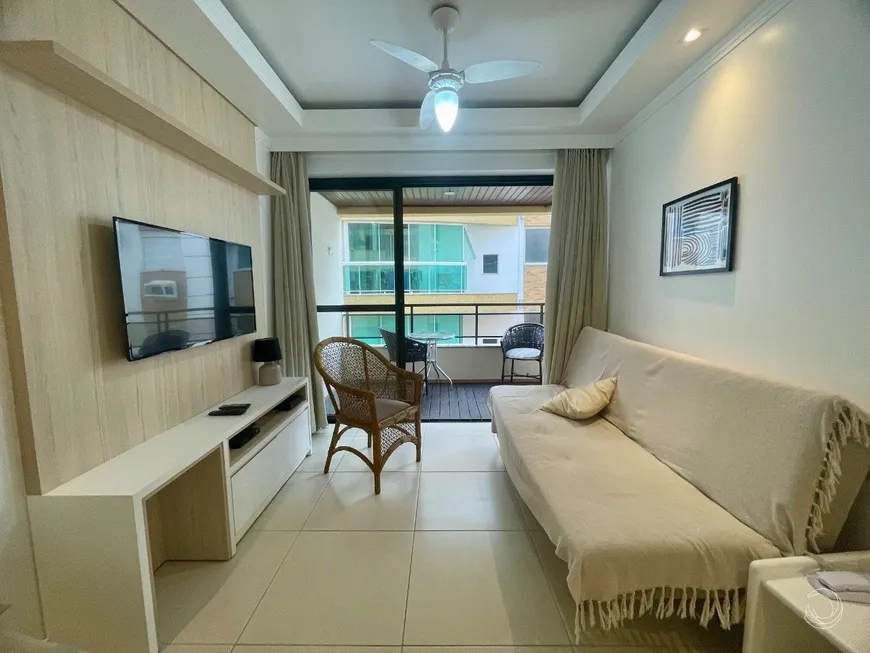 Foto 1 de Apartamento com 1 Quarto à venda, 42m² em Canasvieiras, Florianópolis
