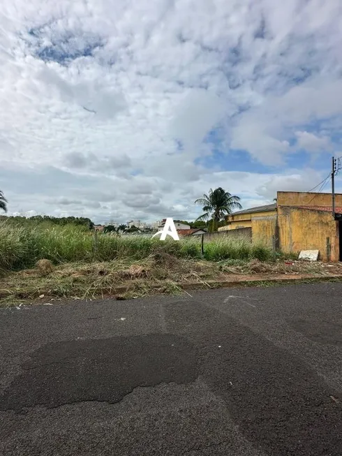 Foto 1 de Lote/Terreno à venda, 900m² em Maravilha, Uberlândia