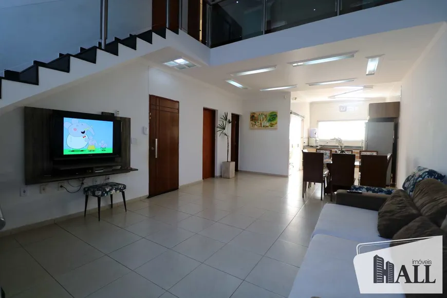 Foto 1 de Casa com 3 Quartos à venda, 259m² em Residencial Palestra, São José do Rio Preto
