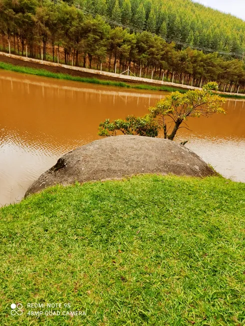 Foto 1 de Fazenda/Sítio com 2 Quartos à venda, 27500m² em Centro, Biritiba Mirim