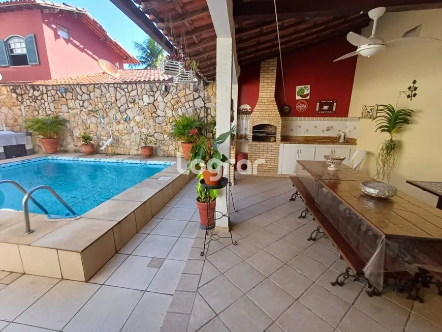 Foto 1 de Casa com 3 Quartos à venda, 270m² em Piratininga, Niterói