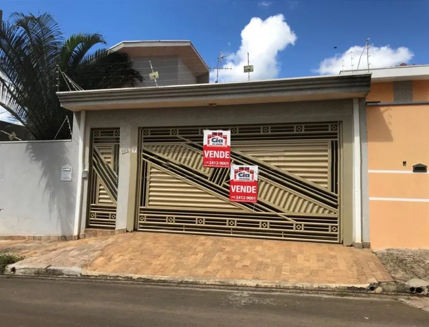 Foto 1 de Casa com 3 Quartos à venda, 200m² em Jardim Embare, São Carlos