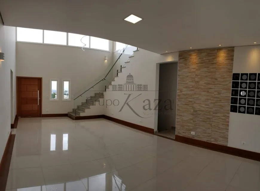 Foto 1 de Casa de Condomínio com 5 Quartos à venda, 315m² em Reserva do Paratehy, São José dos Campos