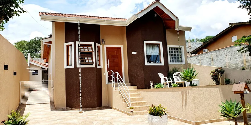 Foto 1 de Casa com 3 Quartos à venda, 120m² em Centro, Piracaia