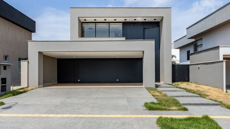 Foto 1 de Casa de Condomínio com 4 Quartos à venda, 309m² em Residencial Goiânia Golfe Clube, Goiânia