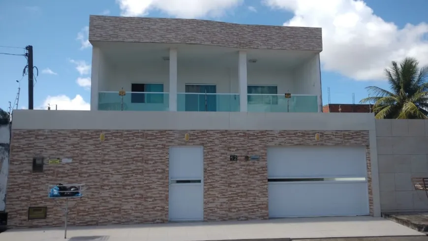 Foto 1 de Casa com 4 Quartos à venda, 300m² em Santa Amélia, Maceió