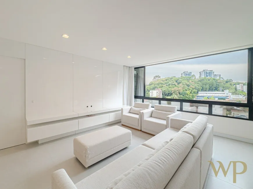 Foto 1 de Apartamento com 4 Quartos à venda, 175m² em Atiradores, Joinville