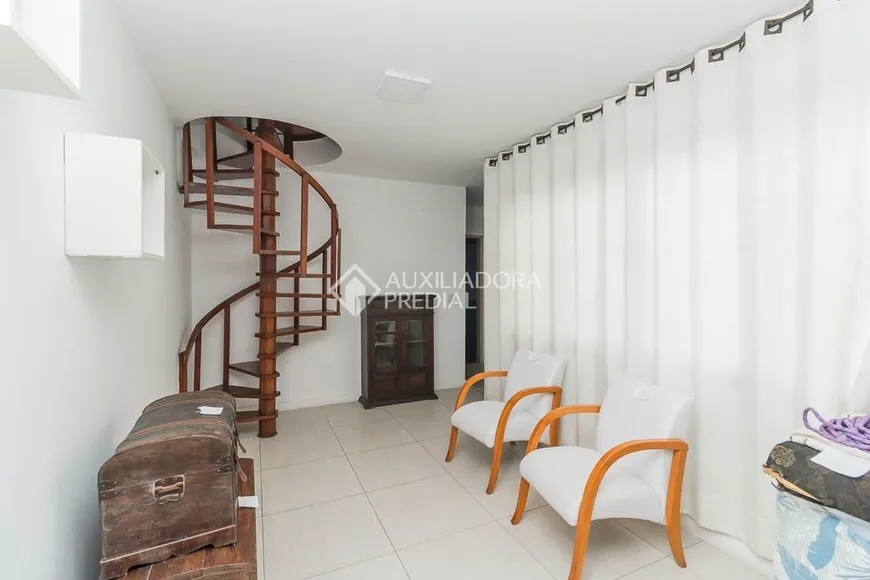 Foto 1 de Cobertura com 2 Quartos para alugar, 150m² em Bela Vista, Porto Alegre