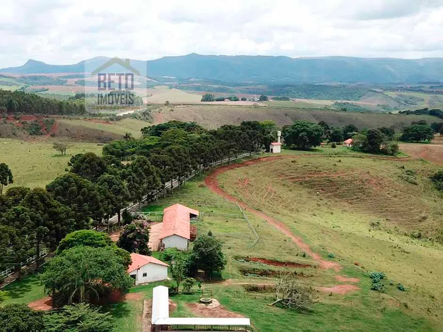 Foto 1 de Fazenda/Sítio à venda, 4400000m² em Zona Rural, Virgínia