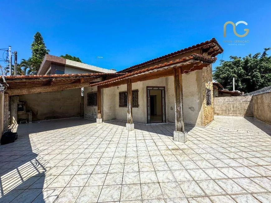 Foto 1 de Casa com 2 Quartos à venda, 75m² em Canto do Forte, Praia Grande