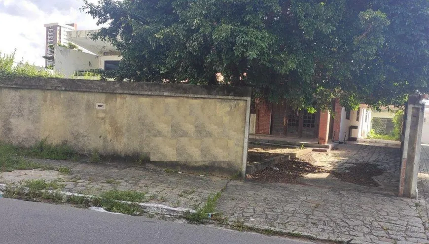 Foto 1 de Lote/Terreno com 1 Quarto à venda, 516m² em Jardim Luna, João Pessoa