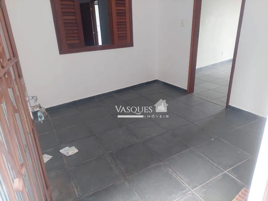 Foto 1 de Casa com 2 Quartos à venda, 75m² em Fazendinha, Teresópolis