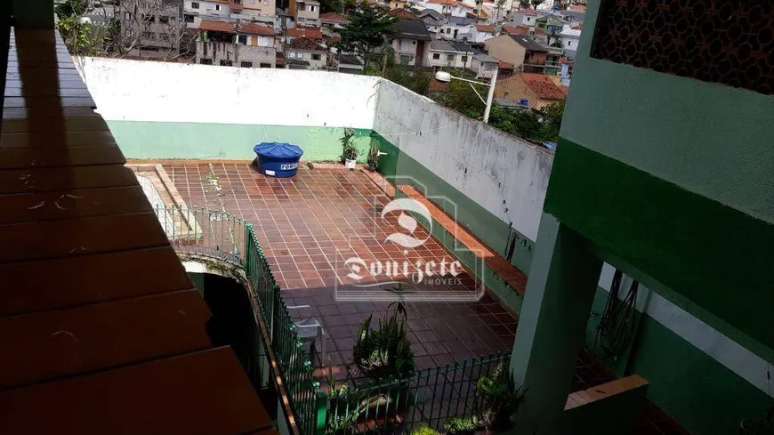 Foto 1 de Sobrado com 3 Quartos à venda, 453m² em Campestre, Santo André