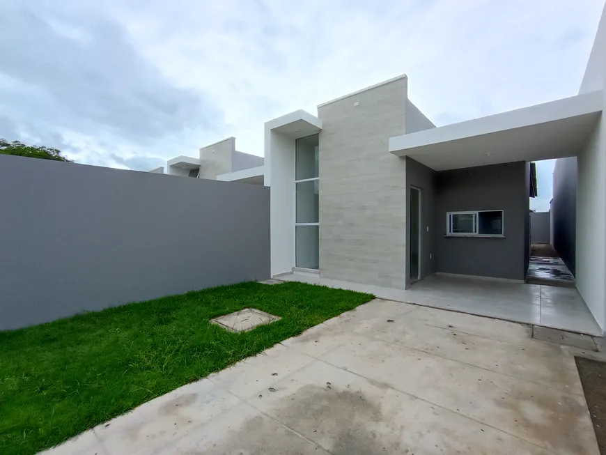 Foto 1 de Casa com 3 Quartos à venda, 89m² em Urucunema, Eusébio