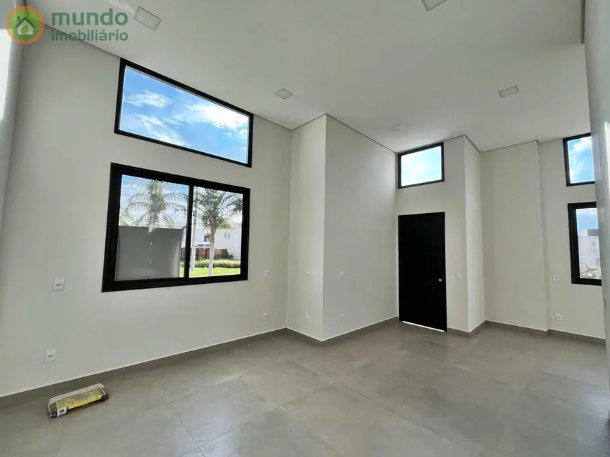 Foto 1 de Casa de Condomínio com 3 Quartos à venda, 150m² em Piracangagua, Taubaté