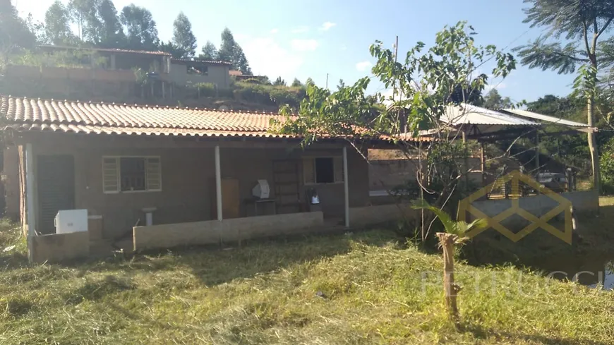 Foto 1 de Fazenda/Sítio com 2 Quartos à venda, 180m² em , Santo Antônio do Jardim