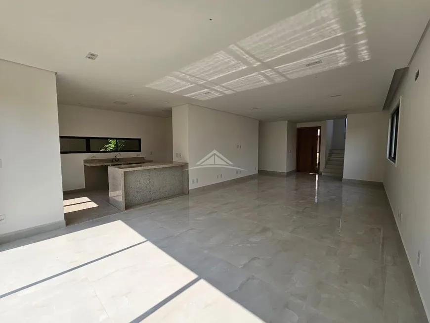 Foto 1 de Casa de Condomínio com 3 Quartos à venda, 209m² em Sousas, Campinas