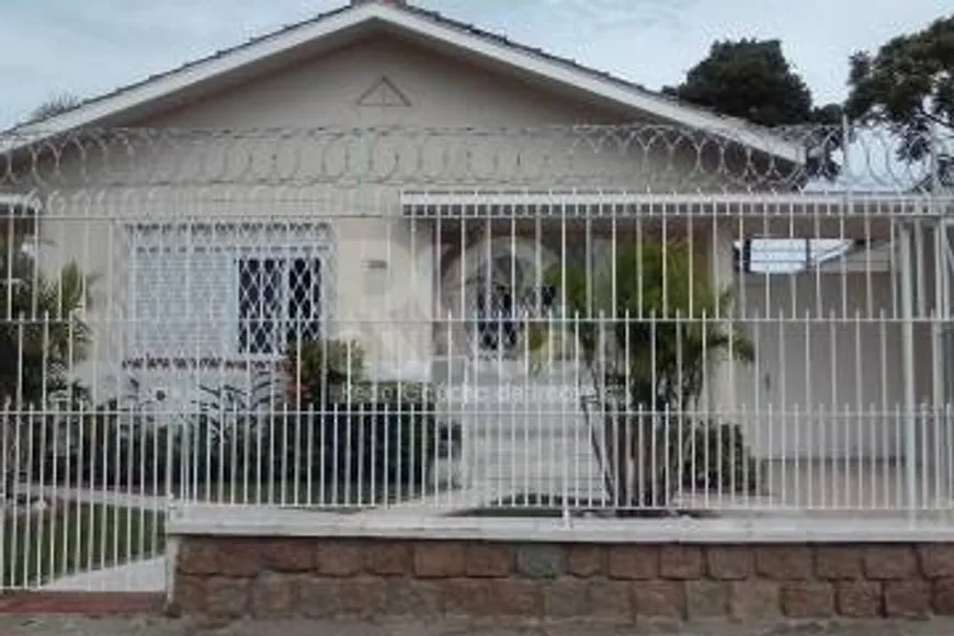 Foto 1 de Casa com 3 Quartos à venda, 185m² em Cristal, Porto Alegre