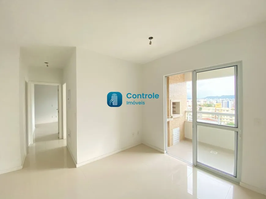 Foto 1 de Apartamento com 2 Quartos à venda, 69m² em Capoeiras, Florianópolis